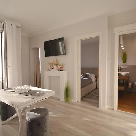 Bryza - Monte Cassino 8-6 - Garage Apartman