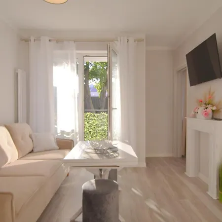 Apartman Bryza - Monte Cassino 8-6 - Garage