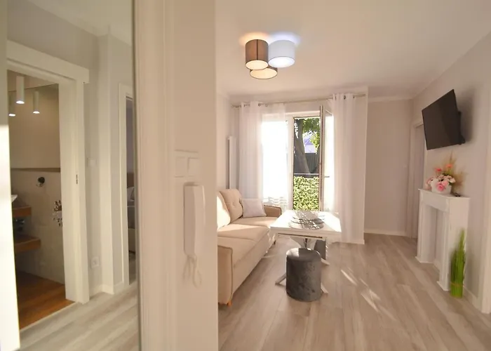 Bryza - Monte Cassino 8-6 - Garage Apartmán