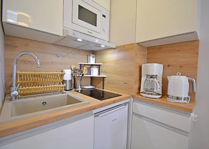 Apartmán Bryza - Monte Cassino 8-6 - Garage Svinoústí